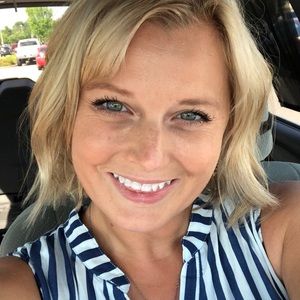 Meet your Posher, Dixie